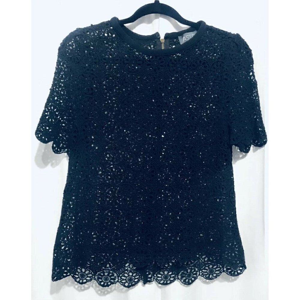 ASTR The Label Top Womens XS Black Crochet Lace Scalloped Hem Boho